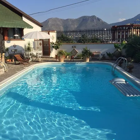 Holiday home Dimora Fragolina Monreale
